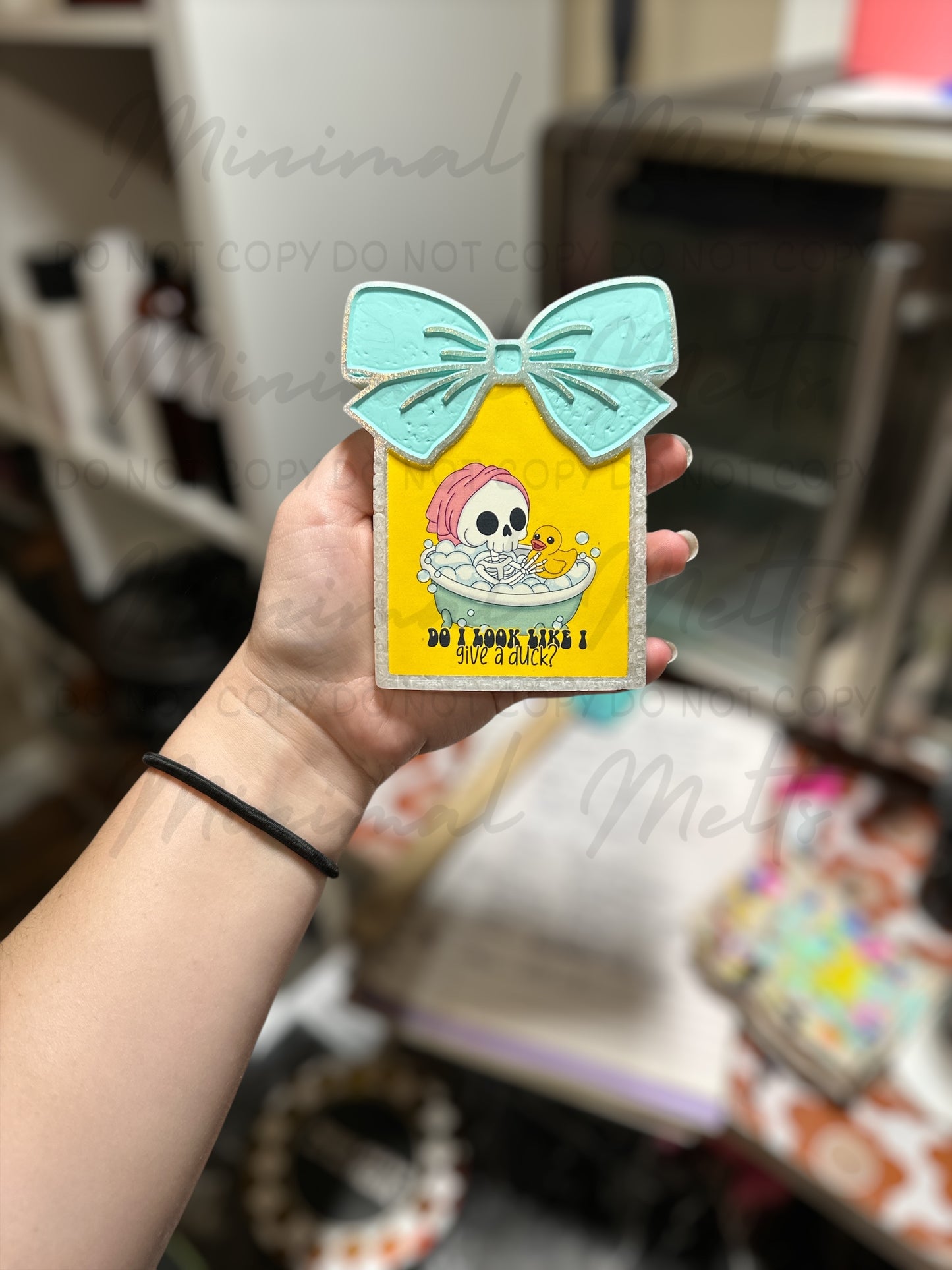 Bow Frame w/ Cardstock
