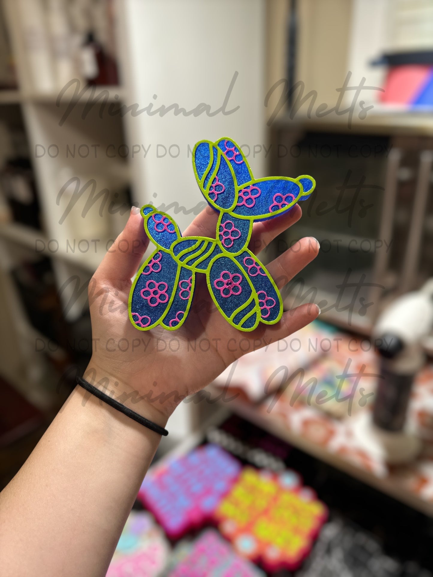 Groovy Balloon Dog