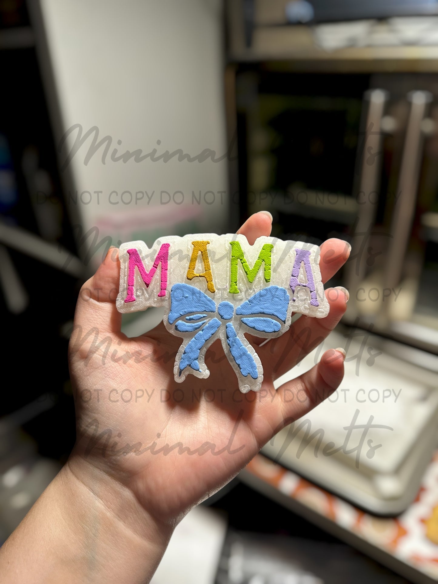 Mama w/ Bow